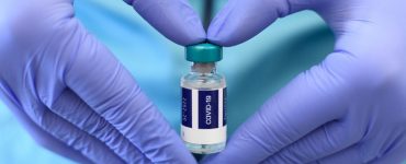 FDA simplifies use of Moderna and Pfizer