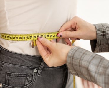 Link Between Cognitive Ability and Body Mass Index May Be Biased
