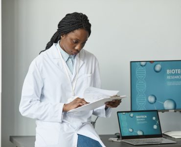 Individualized Cancer Vaccine TG4050 Induces Strong and Specific Immune Responses against Tumors