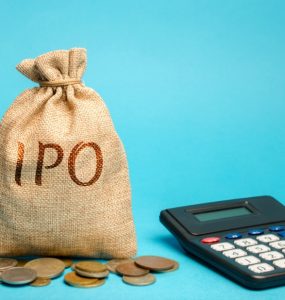 Social commerce is in the cards for Reddit this year