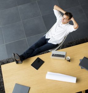 Heat Up Your Content Marketing Game During the Summer Lull: 5 Things To Do