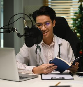 Welke podcasttrends trekken de aandacht van adverteerders in 2024