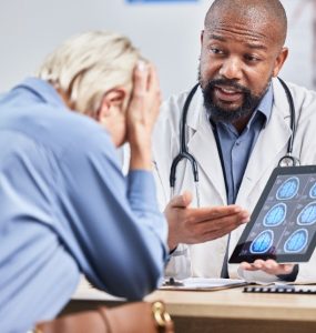 Europese geneesmiddelenautoriteit keurt eerste alzheimermedicijn goed