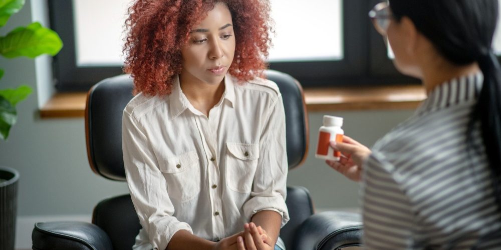 Ook zonder goedkeuring van geneesmiddelenautoriteit willen psychiaters snel starten met MDMA-behandeling bij PTSS