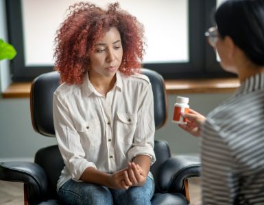 Ook zonder goedkeuring van geneesmiddelenautoriteit willen psychiaters snel starten met MDMA-behandeling bij PTSS