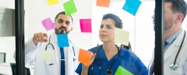 Zo maak je klanten & medewerkers mede-eigenaren van je merk: start met co-creatie